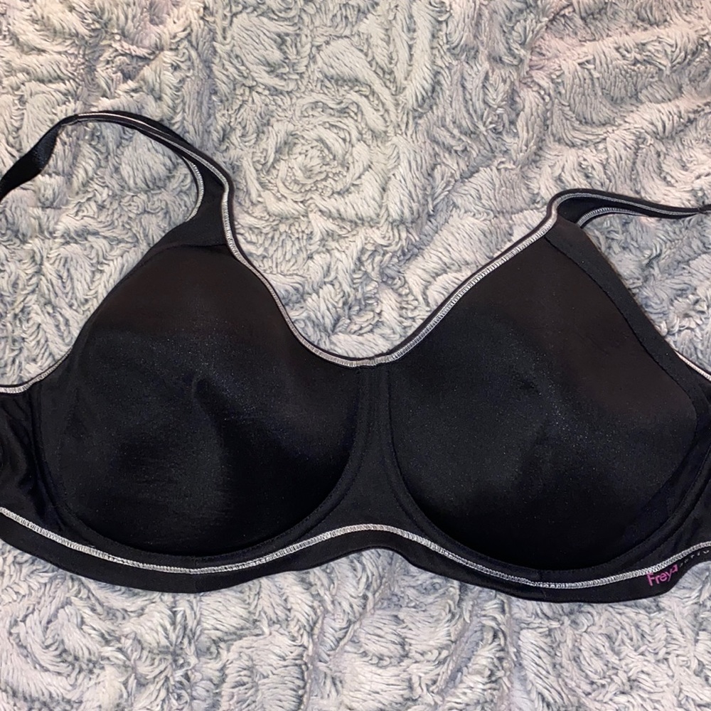 Freya Sports Bra 36FF